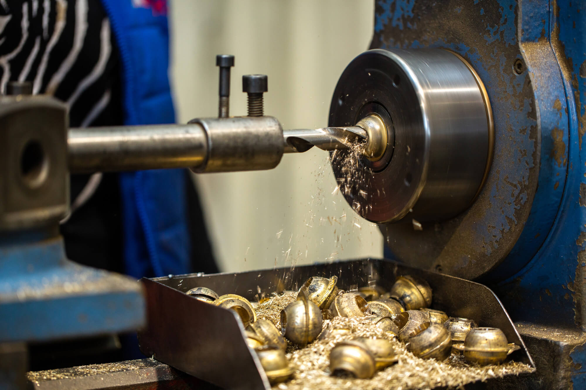 Production process of details with CNC Machine